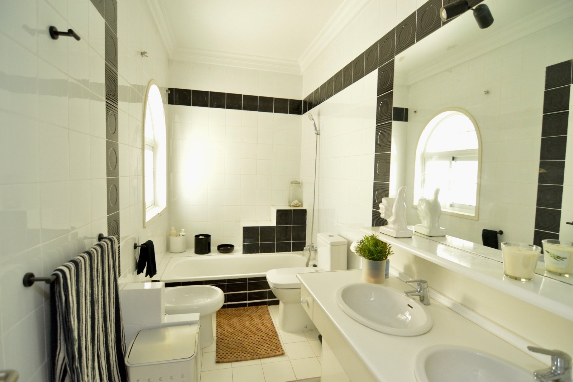 Resale - Villa - Torrevieja - Torreta