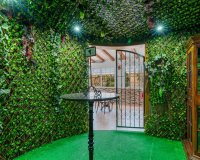 Resale - Villa - Torrevieja