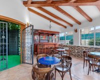 Resale - Villa - Torrevieja