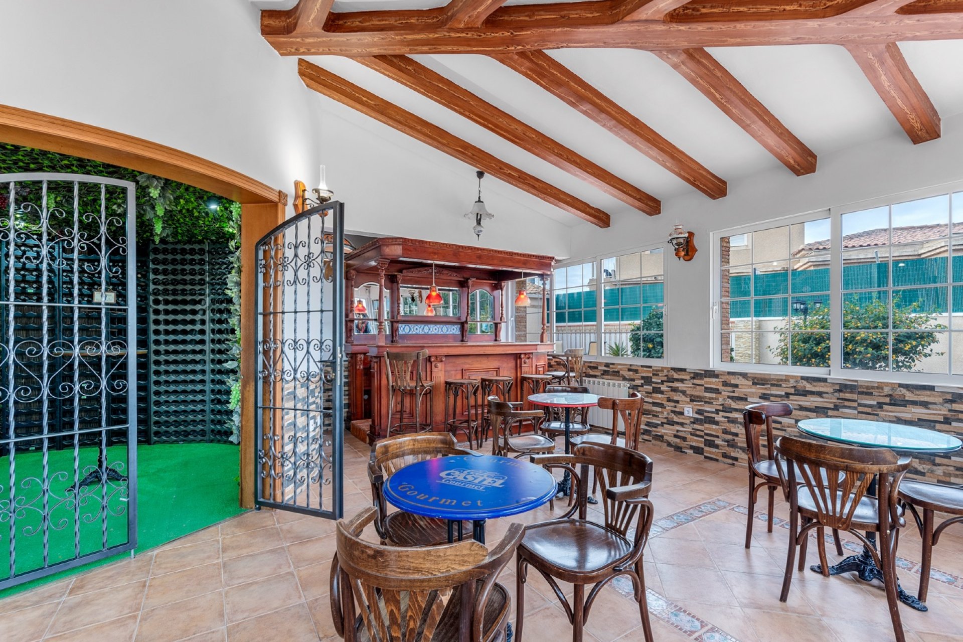 Resale - Villa - Torrevieja