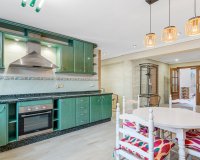 Resale - Villa - Torrevieja