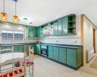 Resale - Villa - Torrevieja