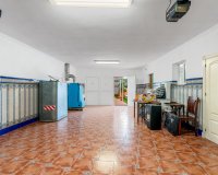 Resale - Villa - Torrevieja