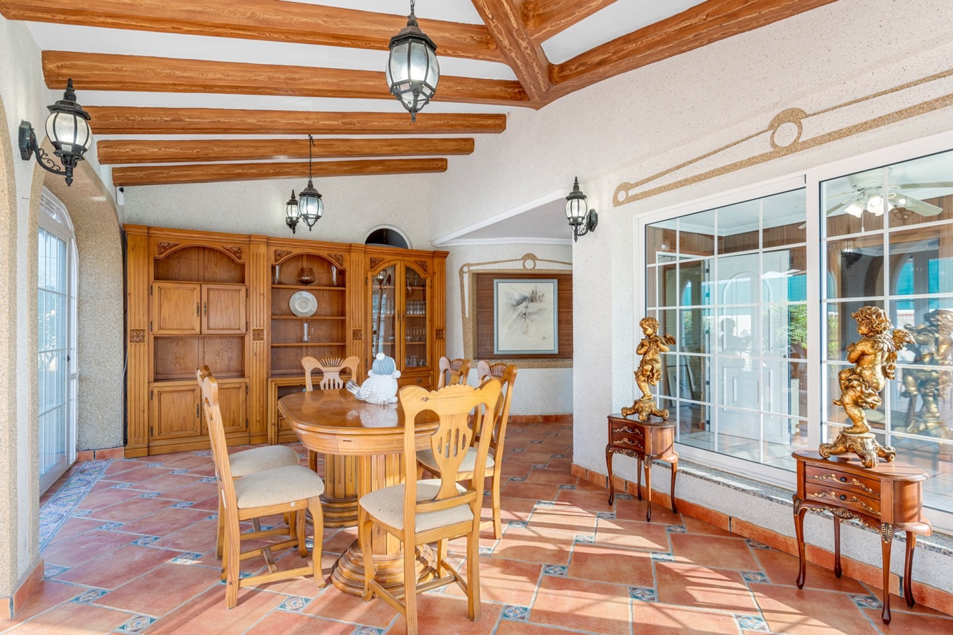 Resale - Villa - Torrevieja