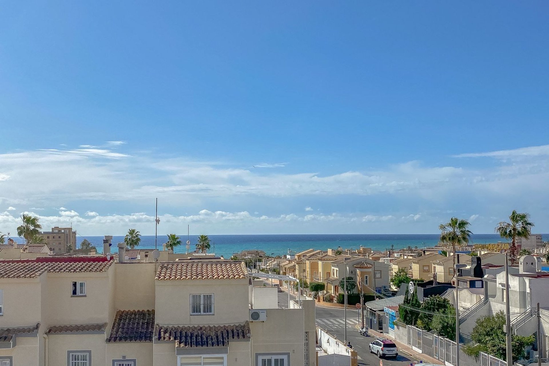 Resale - Villa - Torrevieja