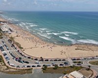 Resale - Villa - Torrevieja