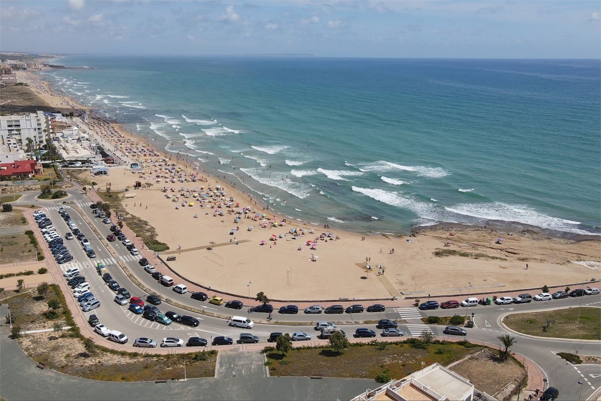 Resale - Villa - Torrevieja