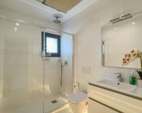 Resale - Villa - Torrevieja