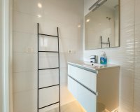 Resale - Villa - Torrevieja