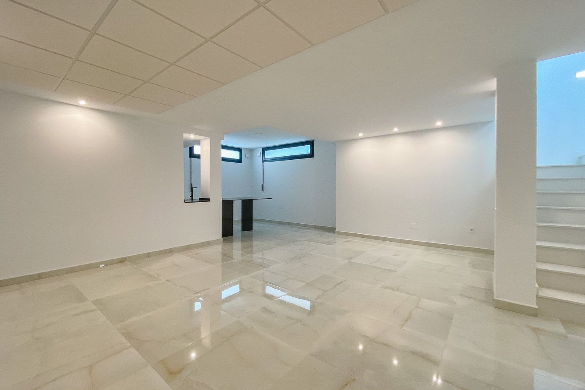 Resale - Villa - Torrevieja