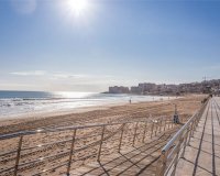 Resale - Villa - Torrevieja