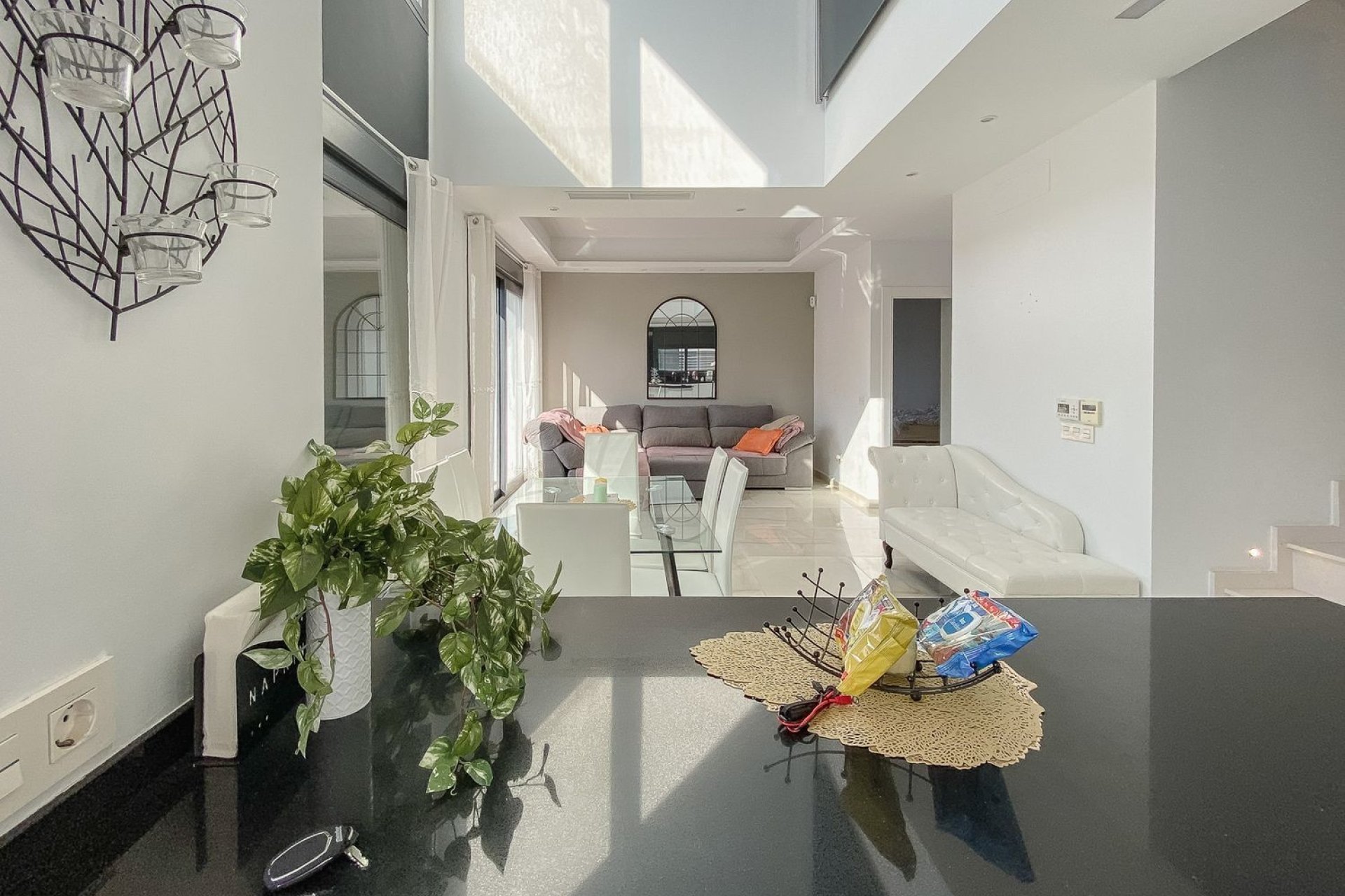 Resale - Villa - Torrevieja