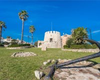 Resale - Villa - Torrevieja