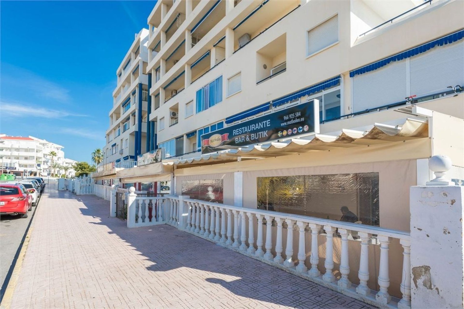 Resale - Villa - Torrevieja