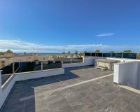 Resale - Villa - Torrevieja