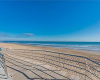 Resale - Villa - Torrevieja