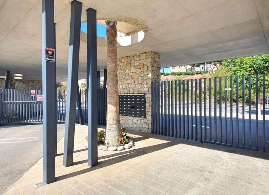 Resale - Villa - Villajoyosa - Montiboli