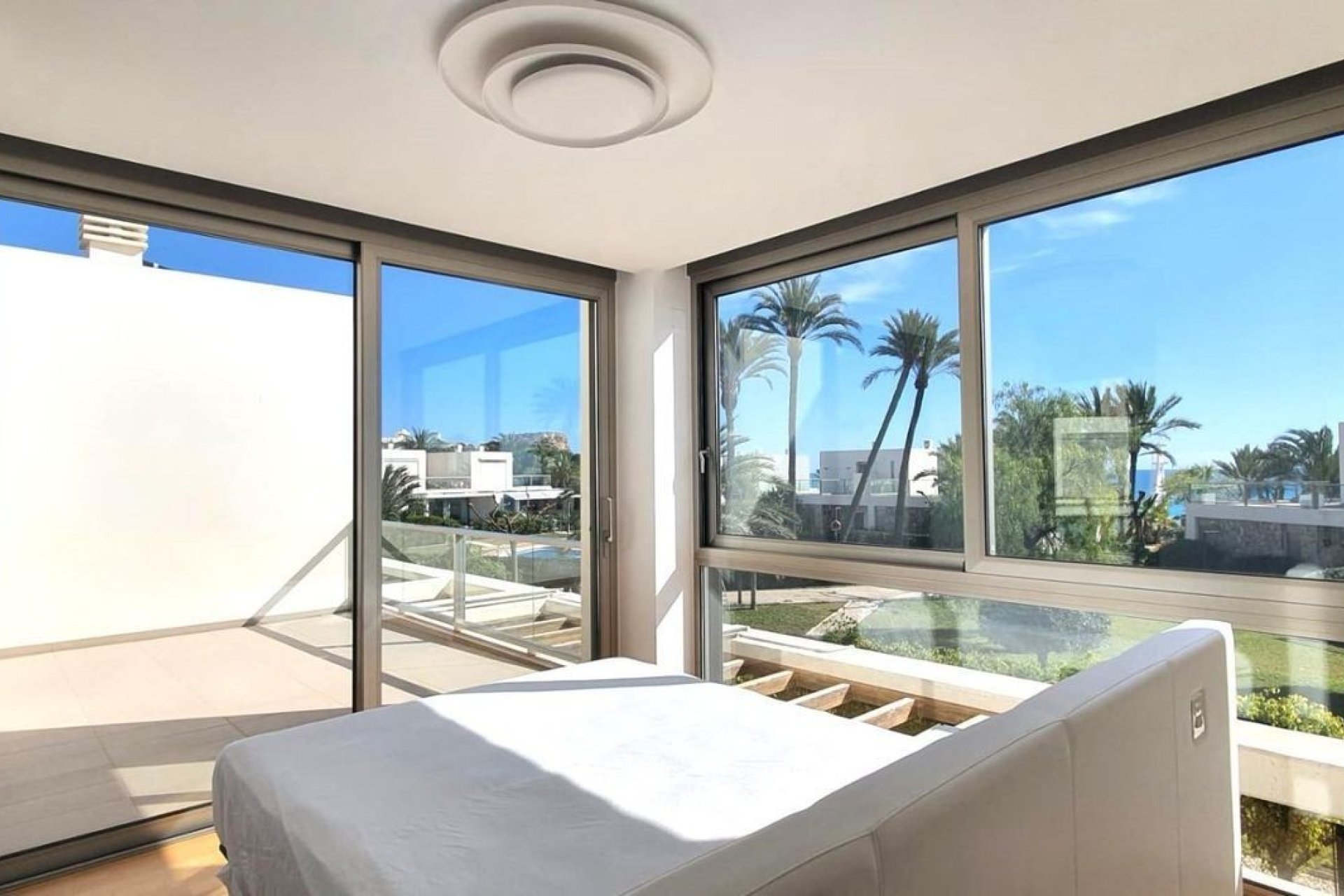 Resale - Villa - Villajoyosa - Montiboli