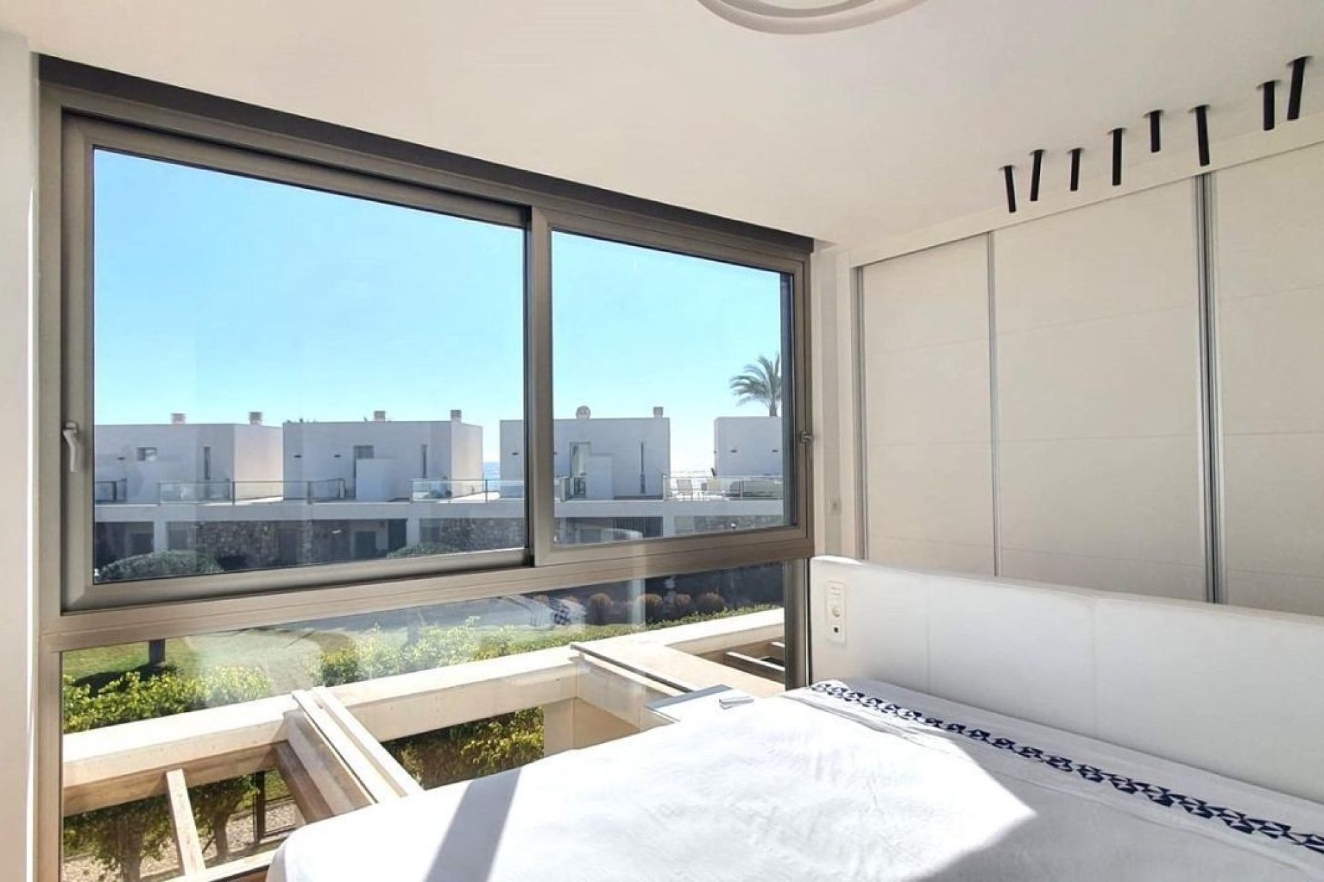 Resale - Villa - Villajoyosa - Montiboli