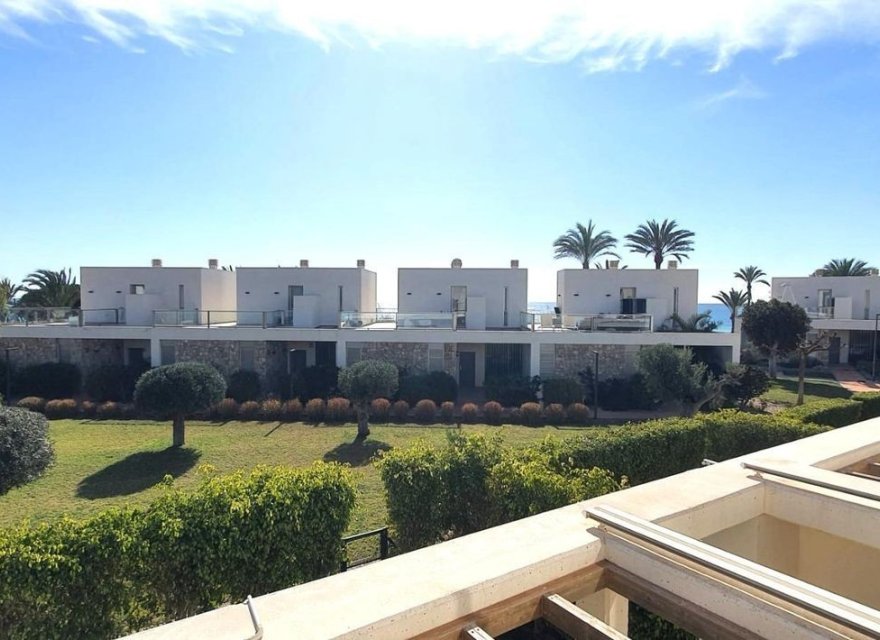 Resale - Villa - Villajoyosa - Montiboli
