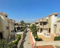 Resale - Villa - Villamartin
