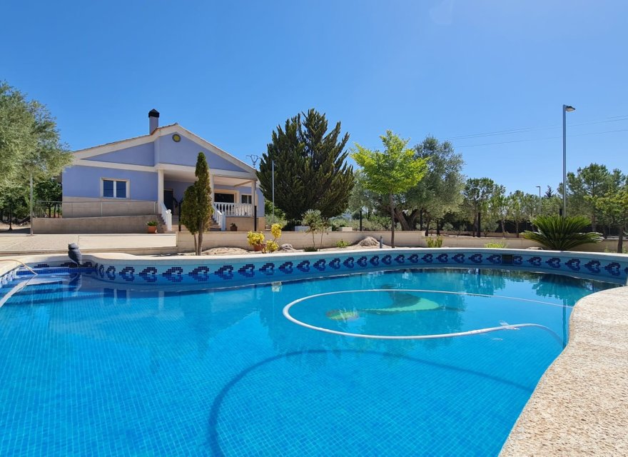 Resale - Villa - Yecla - Inland