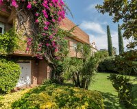 Resale - Villa - Zona Alta