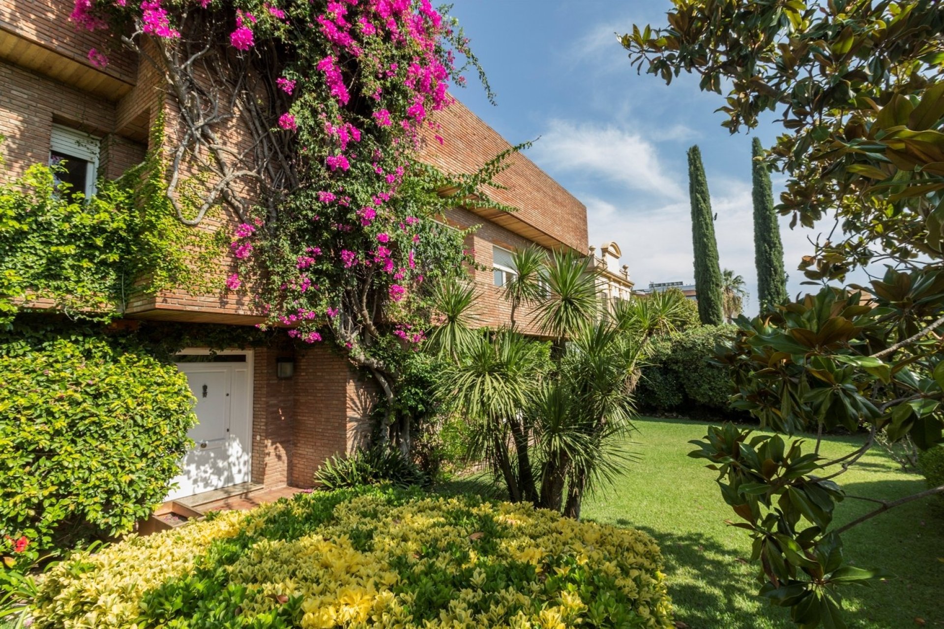 Resale - Villa - Zona Alta