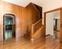 Resale - Villa - Zona Alta