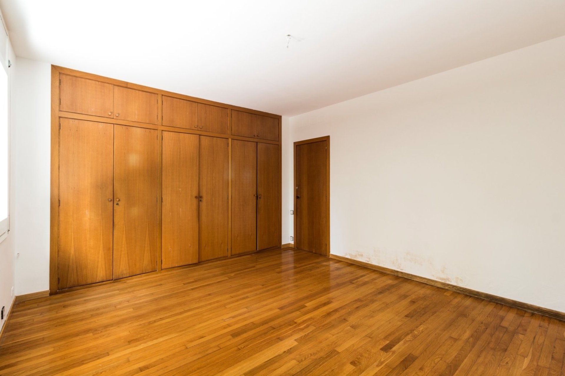 Resale - Villa - Zona Alta