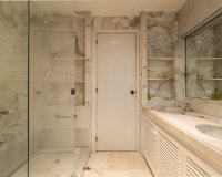 Resale - Villa - Zona Alta