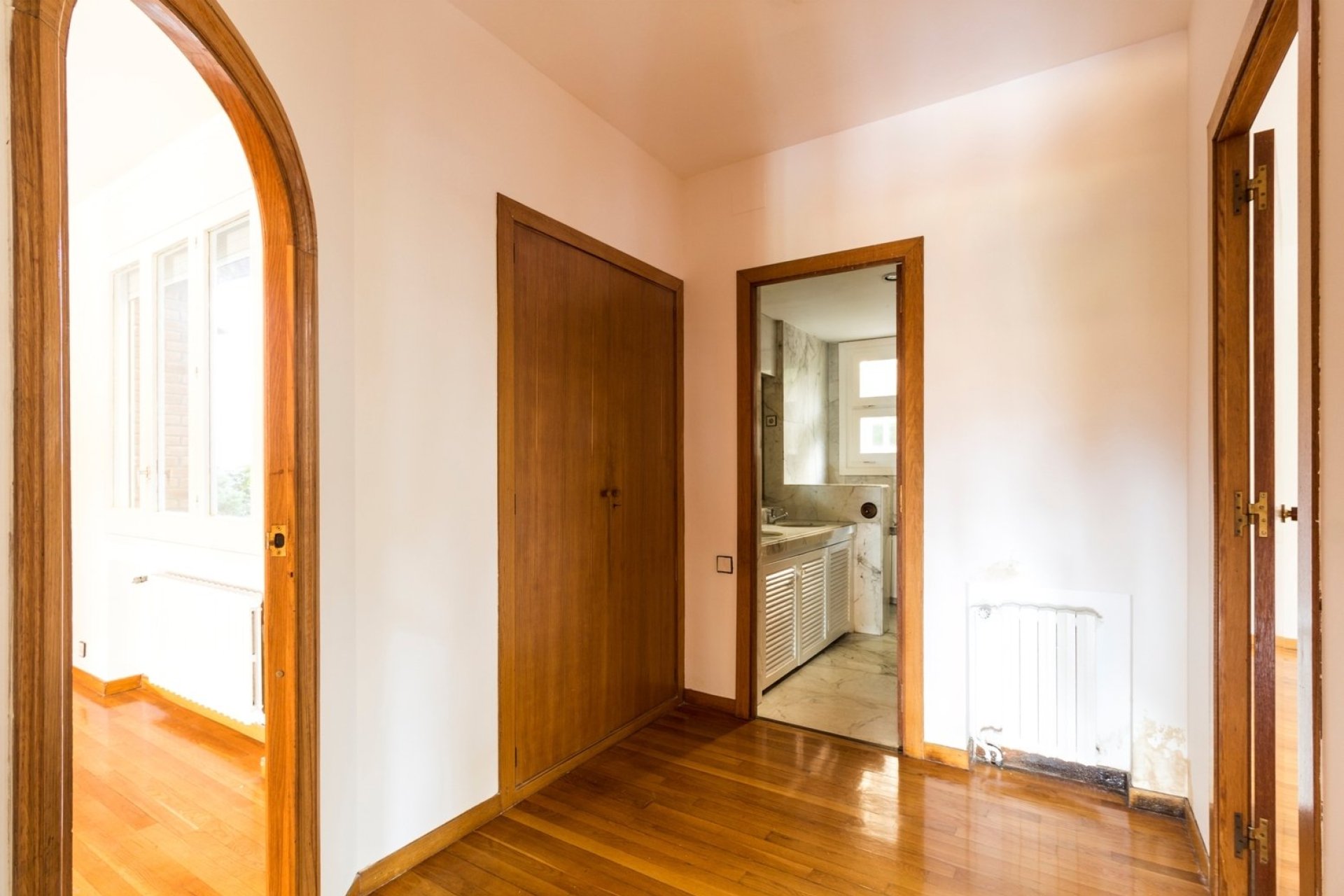 Resale - Villa - Zona Alta