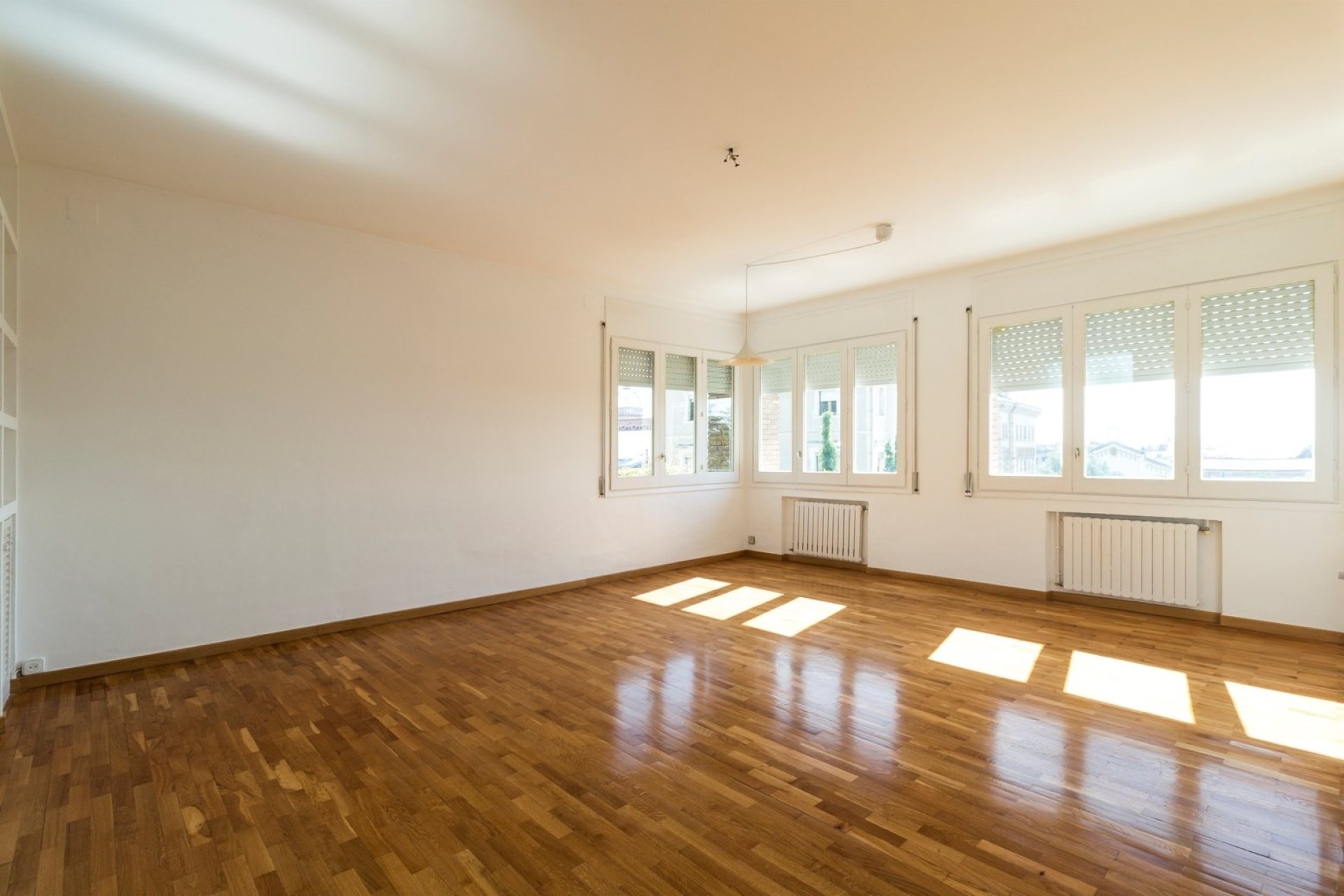 Resale - Villa - Zona Alta