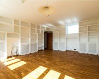 Resale - Villa - Zona Alta