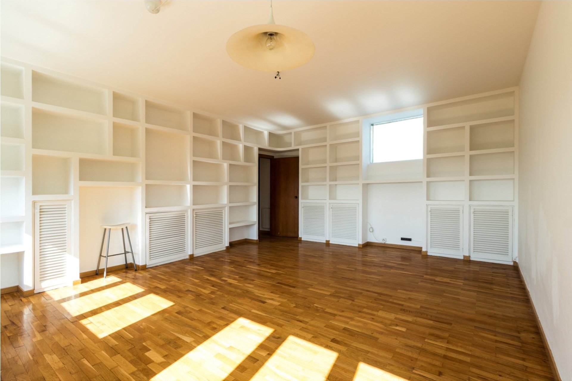 Resale - Villa - Zona Alta