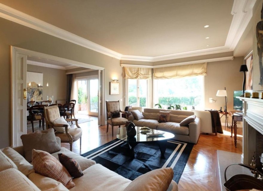 Resale - Villa - Zona Alta