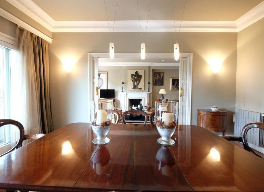 Resale - Villa - Zona Alta