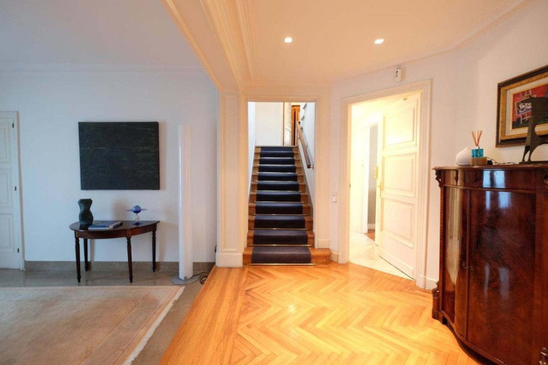 Resale - Villa - Zona Alta