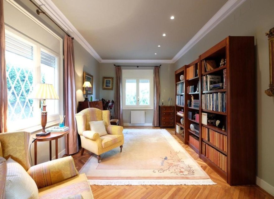 Resale - Villa - Zona Alta