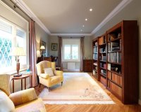 Resale - Villa - Zona Alta