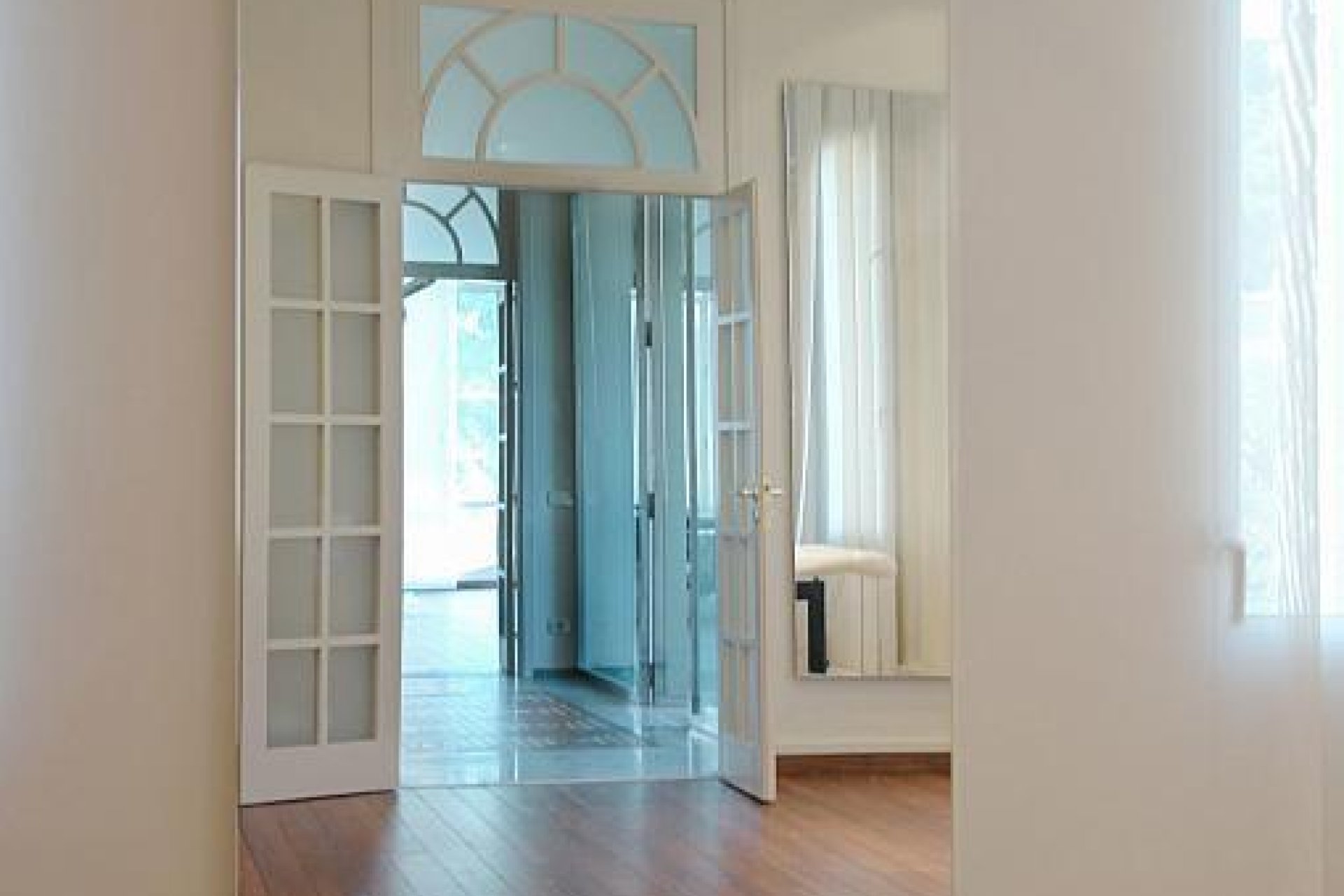 Resale - Villa - Zona Alta