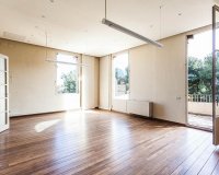 Resale - Villa - Zona Alta