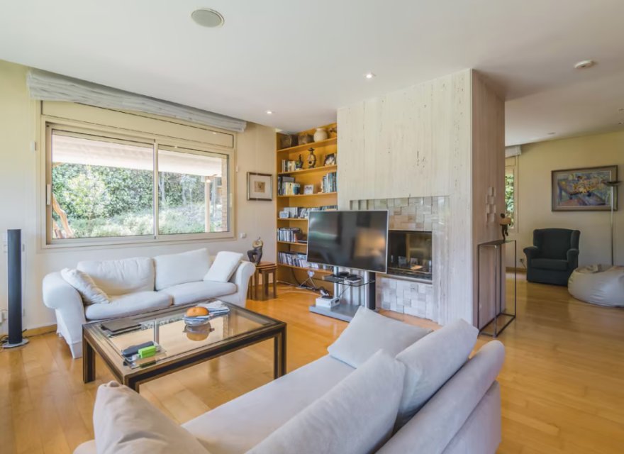 Resale - Villa - Zona Alta