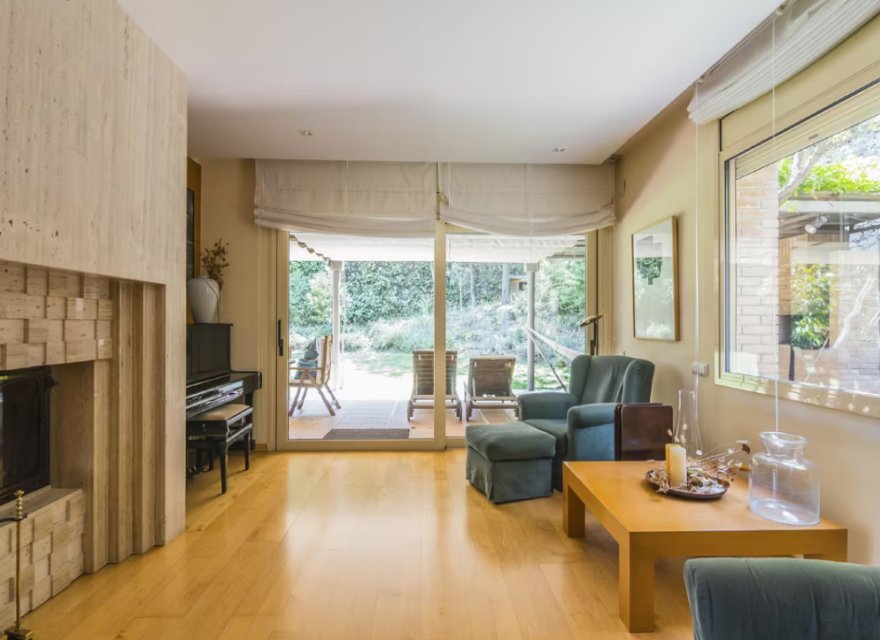 Resale - Villa - Zona Alta