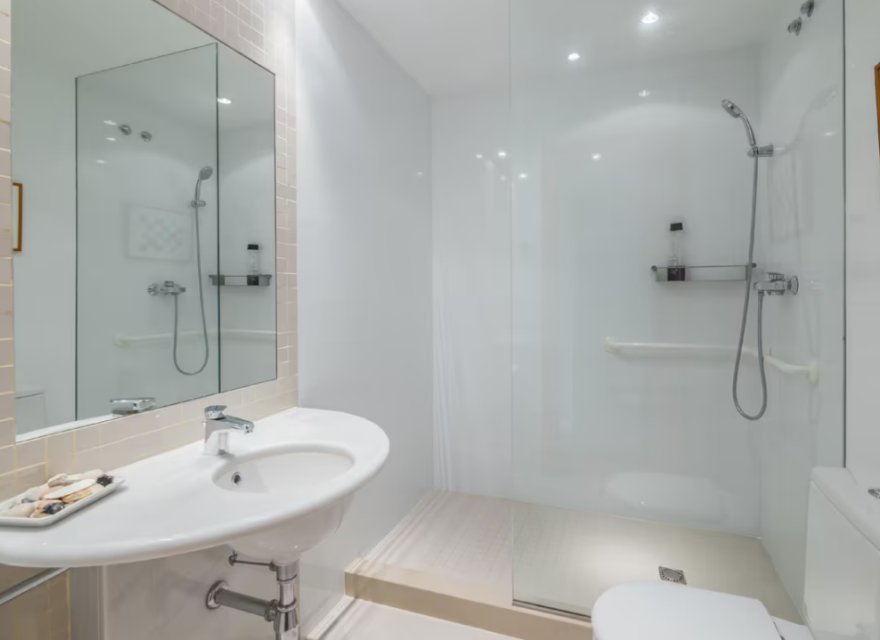 Resale - Villa - Zona Alta