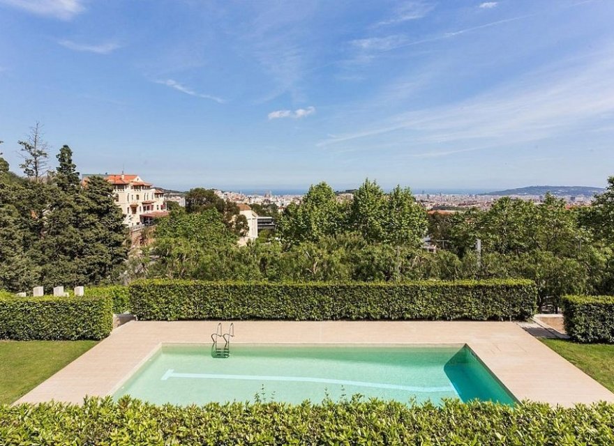 Resale - Villa - Zona Alta