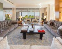 Resale - Villa - Zona Alta