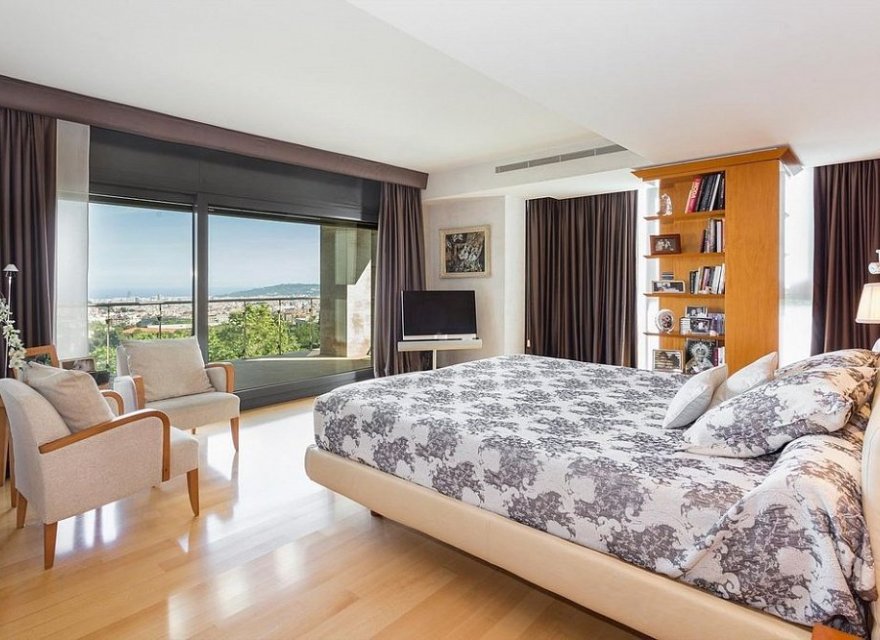 Resale - Villa - Zona Alta