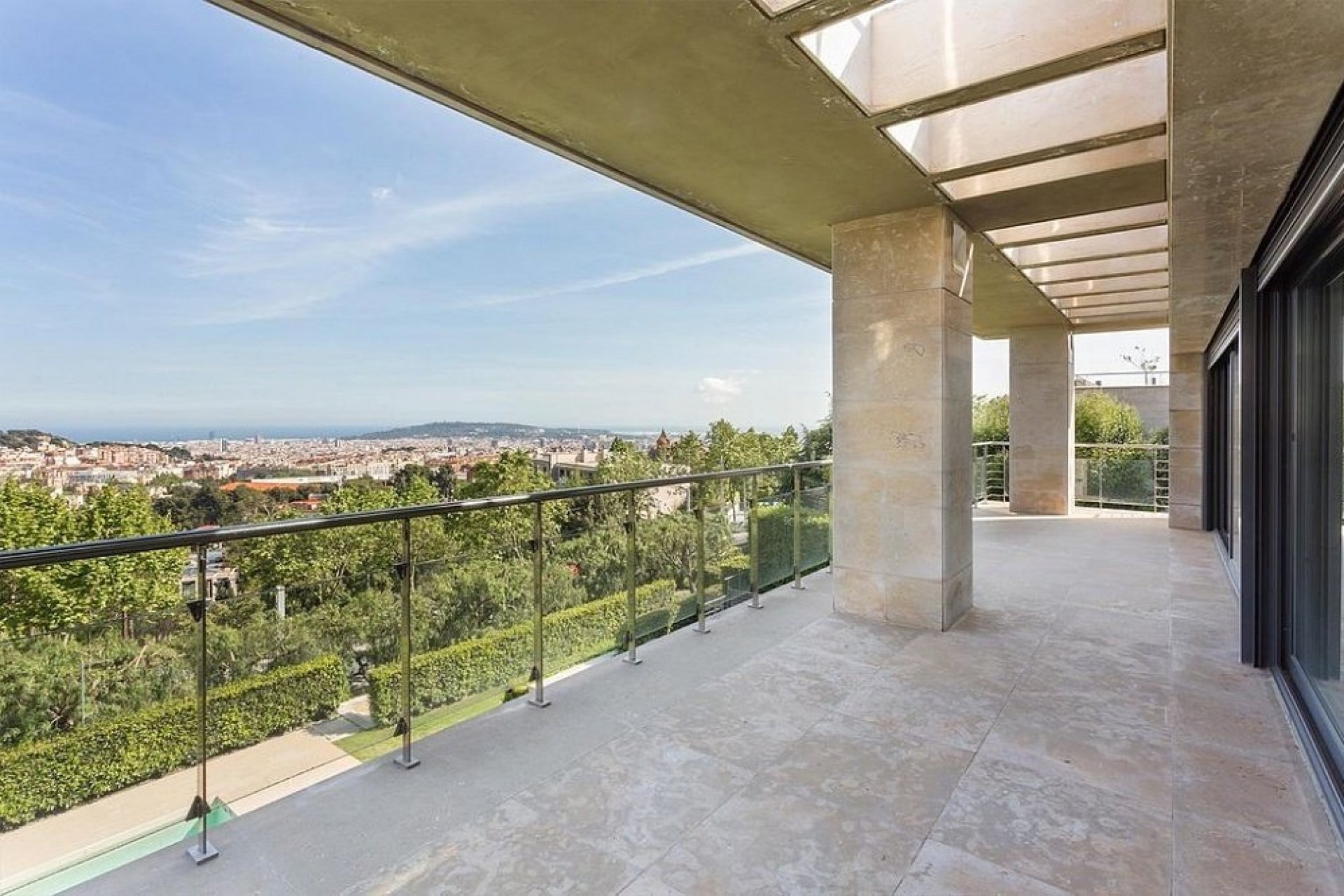 Resale - Villa - Zona Alta