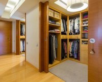 Resale - Villa - Zona Alta